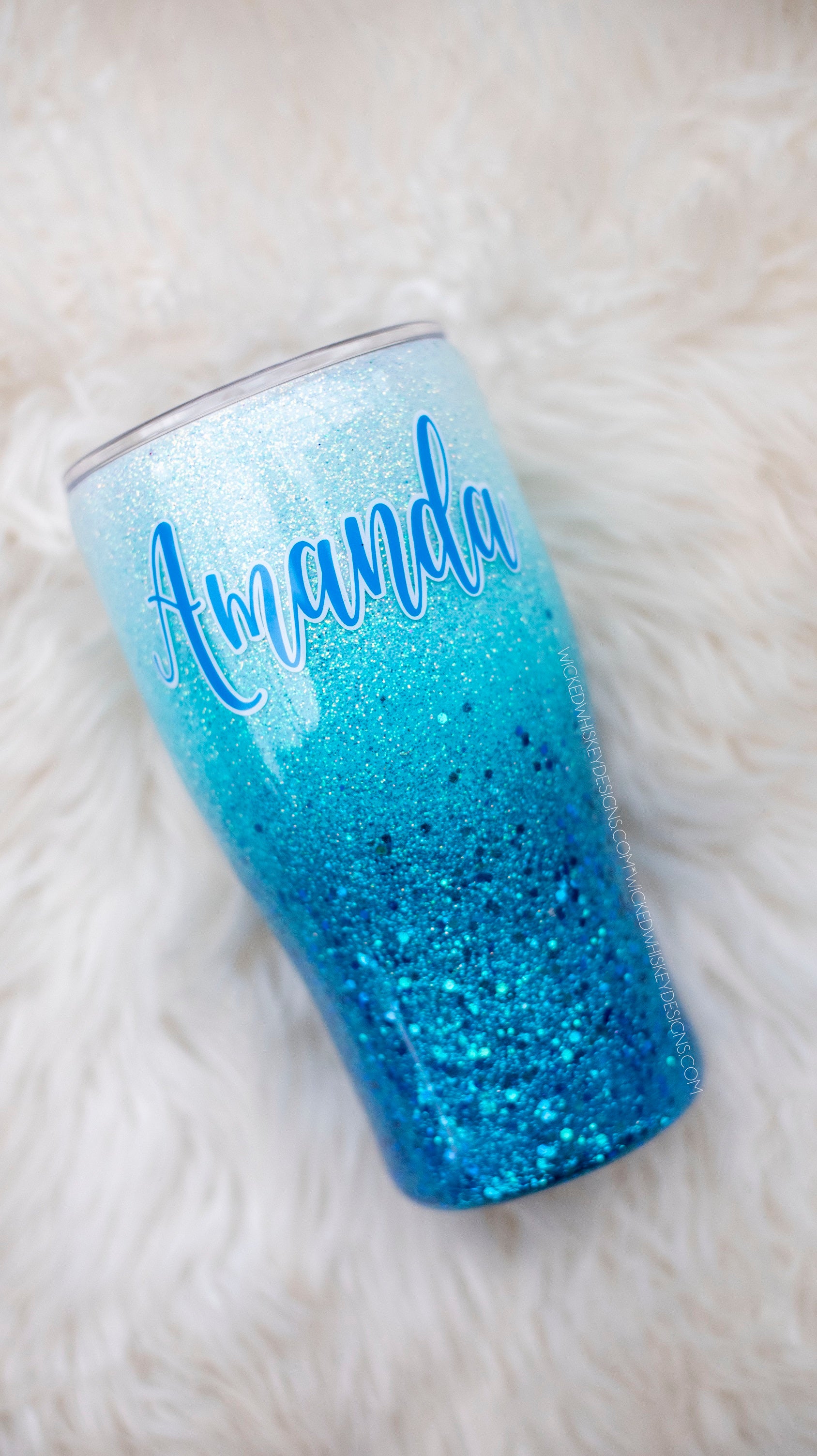 Love the colors and sparkle!  Custom tumbler cups, Glitter tumbler cups, Tumbler  cups diy